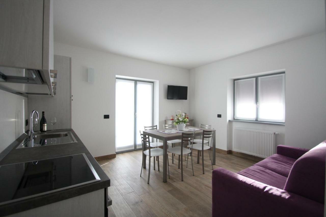 Casa Ai Stabli Apartamento Mezzana  Exterior foto