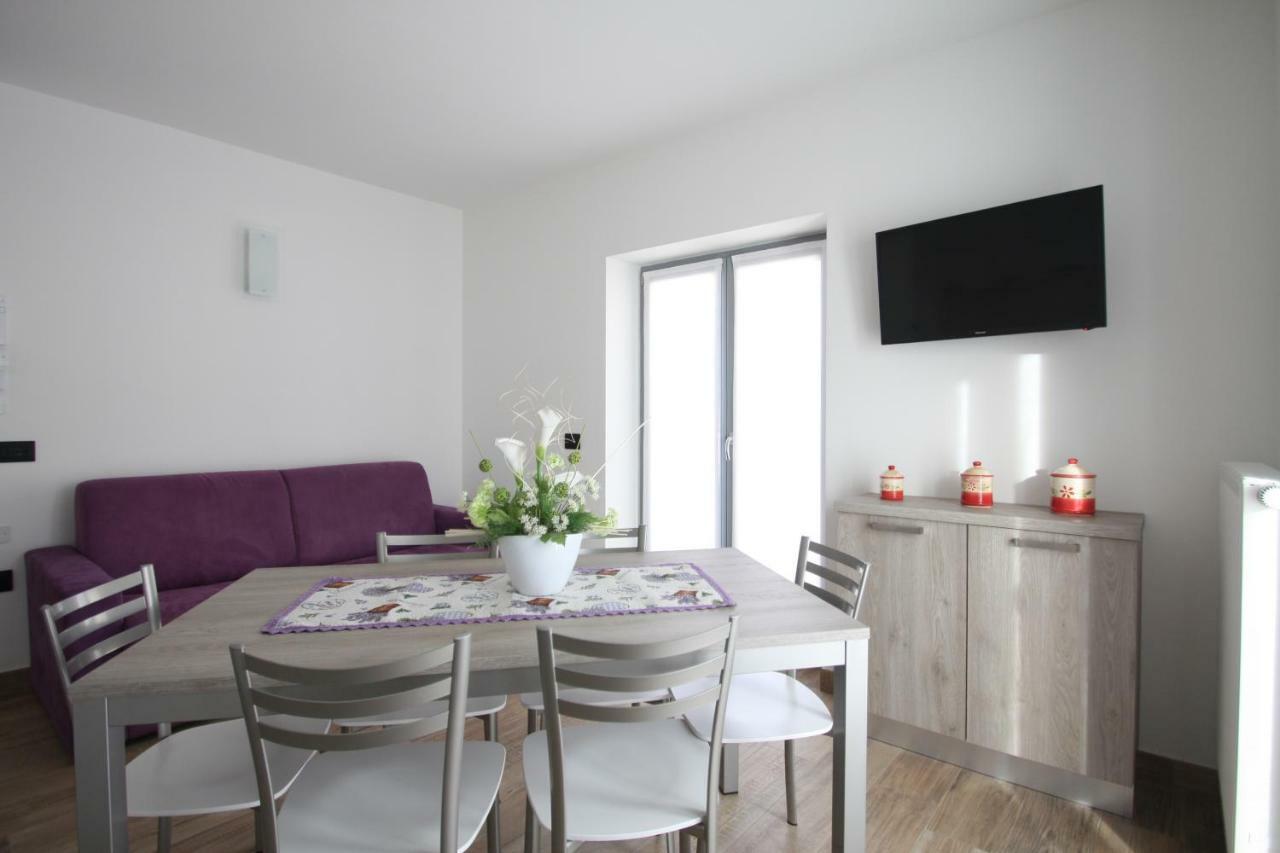Casa Ai Stabli Apartamento Mezzana  Exterior foto