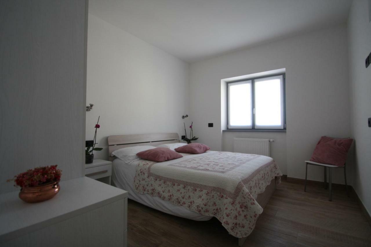 Casa Ai Stabli Apartamento Mezzana  Exterior foto