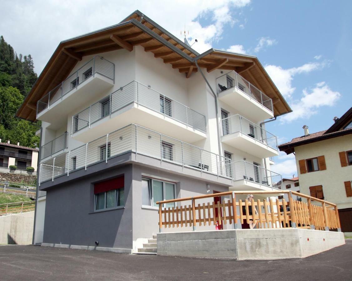 Casa Ai Stabli Apartamento Mezzana  Exterior foto