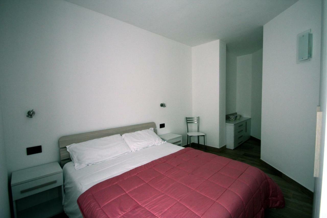 Casa Ai Stabli Apartamento Mezzana  Exterior foto
